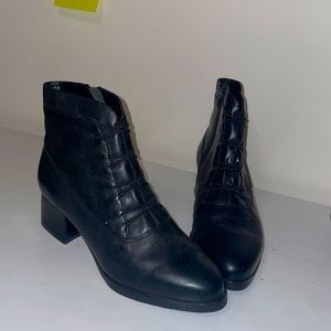 Never worn Laura Scott leather booties